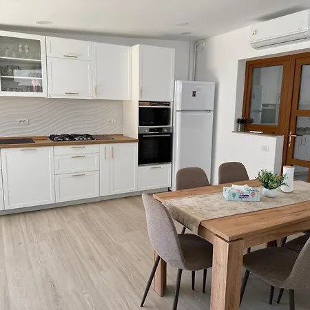 Class Casa de hóspedes 4*